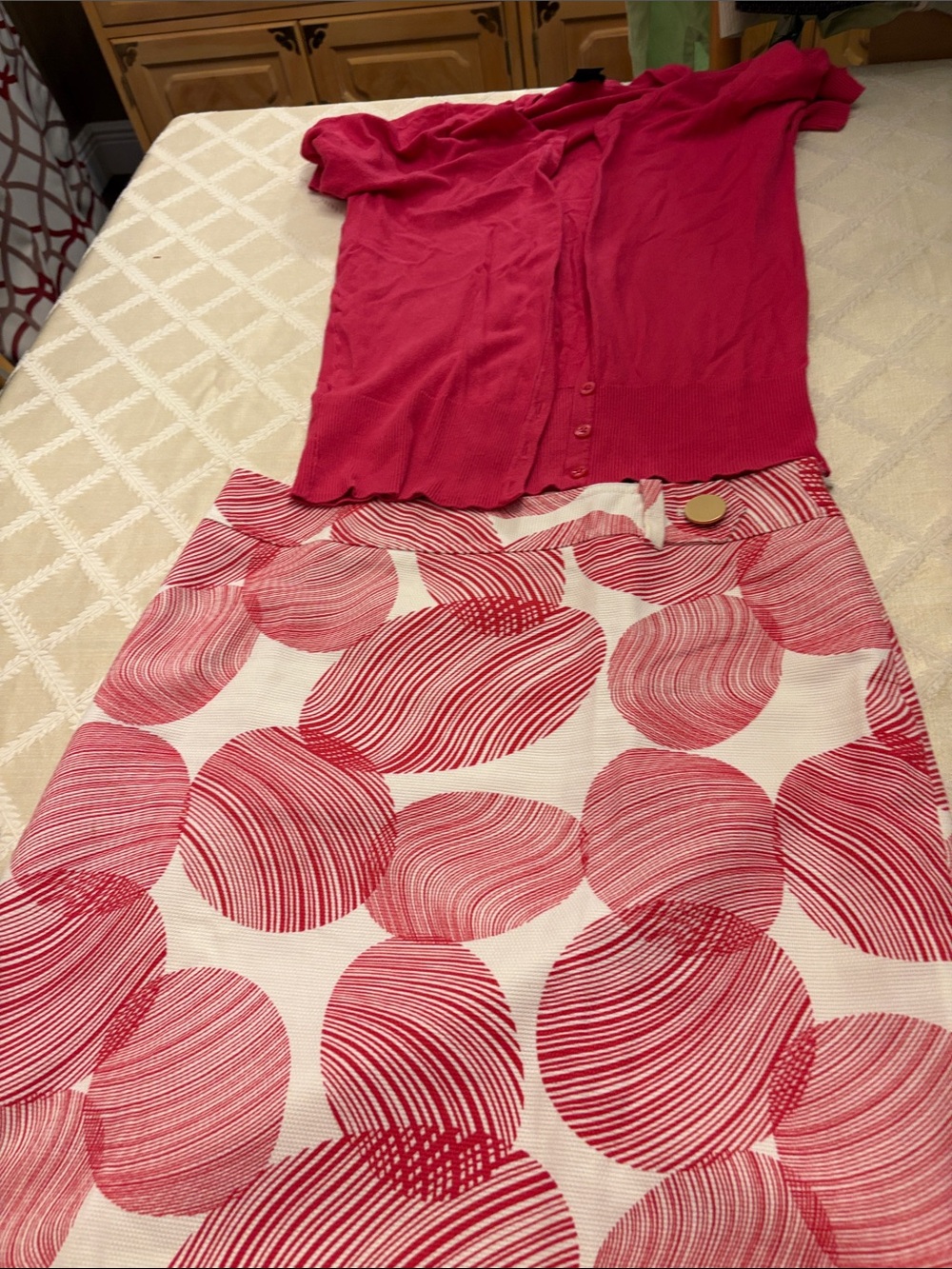 Ann Taylor Pink Patterned Circle Print Skirt and coordinated sweater